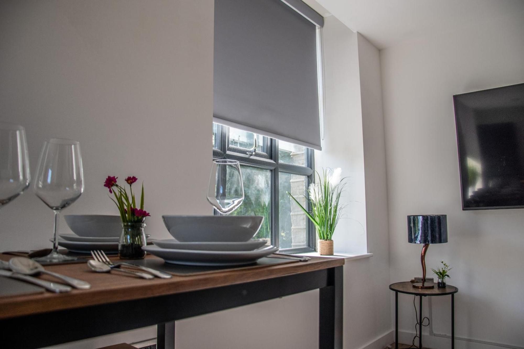 2-Bedroom With Breathtaking Views In Holmfirth Village, Huddersfield Rom bilde
